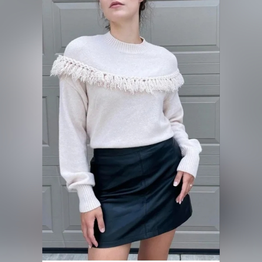 Sanctuary Creamy Fringe Mock Neck Sweater Size XXS Stretchy